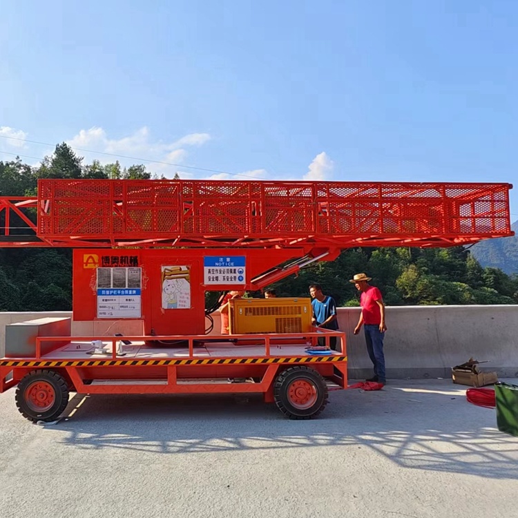 液壓(ya)橋梁落水管安(ān)裝施工設備功(gong)能齊全