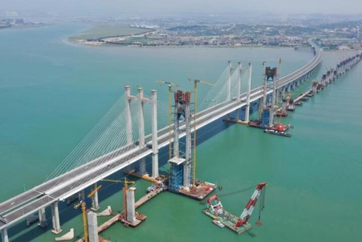 福廈高鐵(tiě)泉州灣大橋(qiao)，一舉拿下3個(gè)世界第1