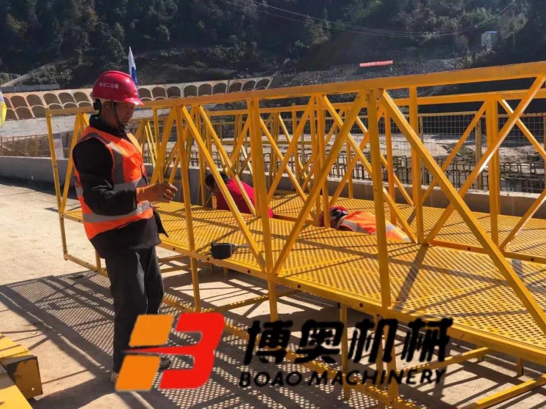 橋梁施(shī)工吊籃設備安(ān)全實惠更實用(yong)