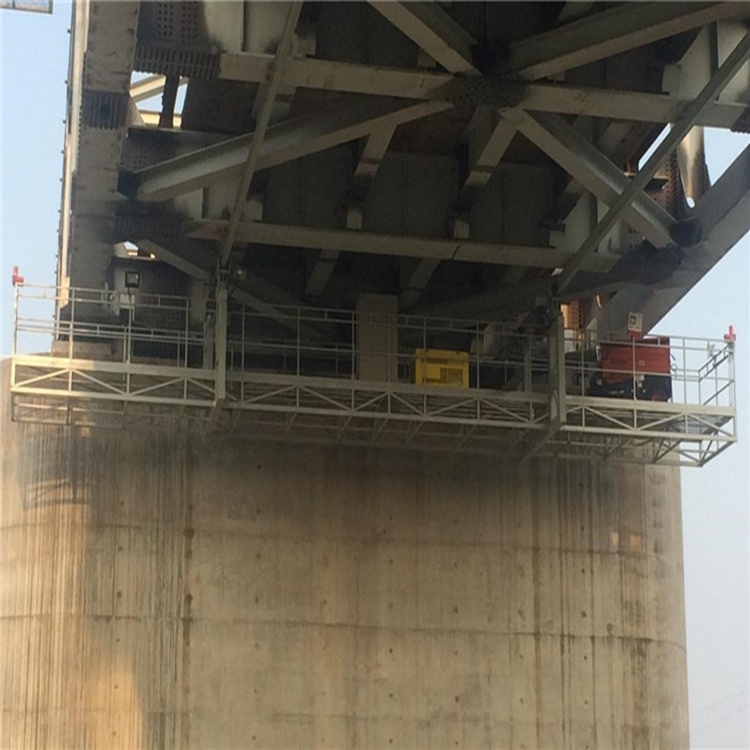 防撞(zhuàng)護欄施工作業(ye)車