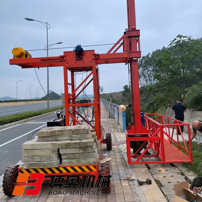 實用的橋梁(liáng)排水管安裝(zhuang)施工車