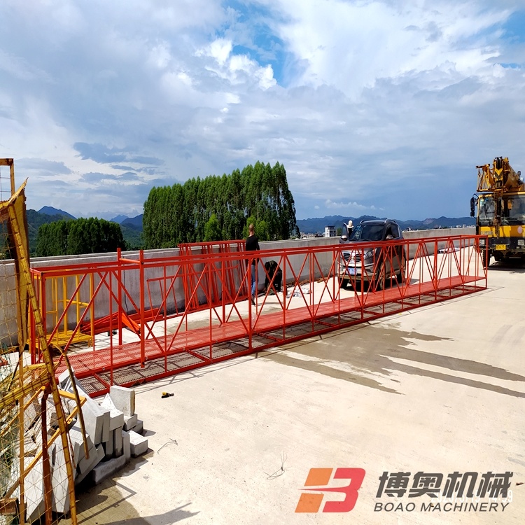 橋梁施工人(rén)員應知道的(de)橋梁吊籃操(cao)作規範